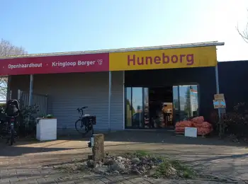 Kringloop Huneborg foto van winkel 1