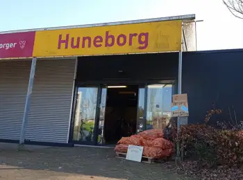 Kringloop Huneborg foto van winkel 2